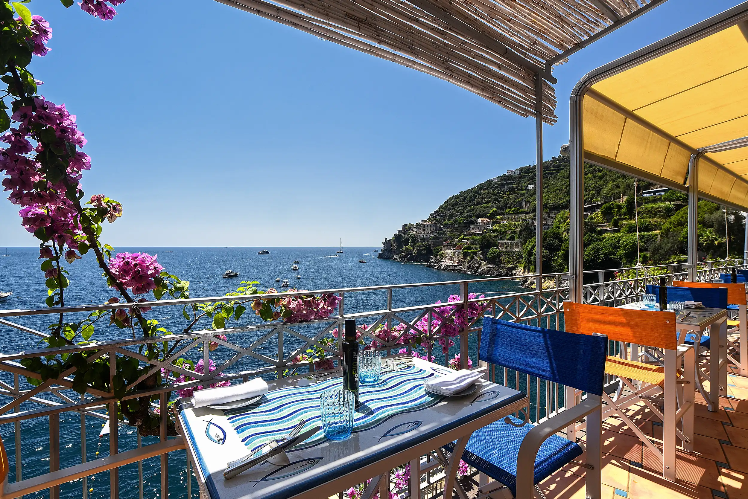 vista panoramica dal terrazzo del Ristorante l'Antica Cartiera